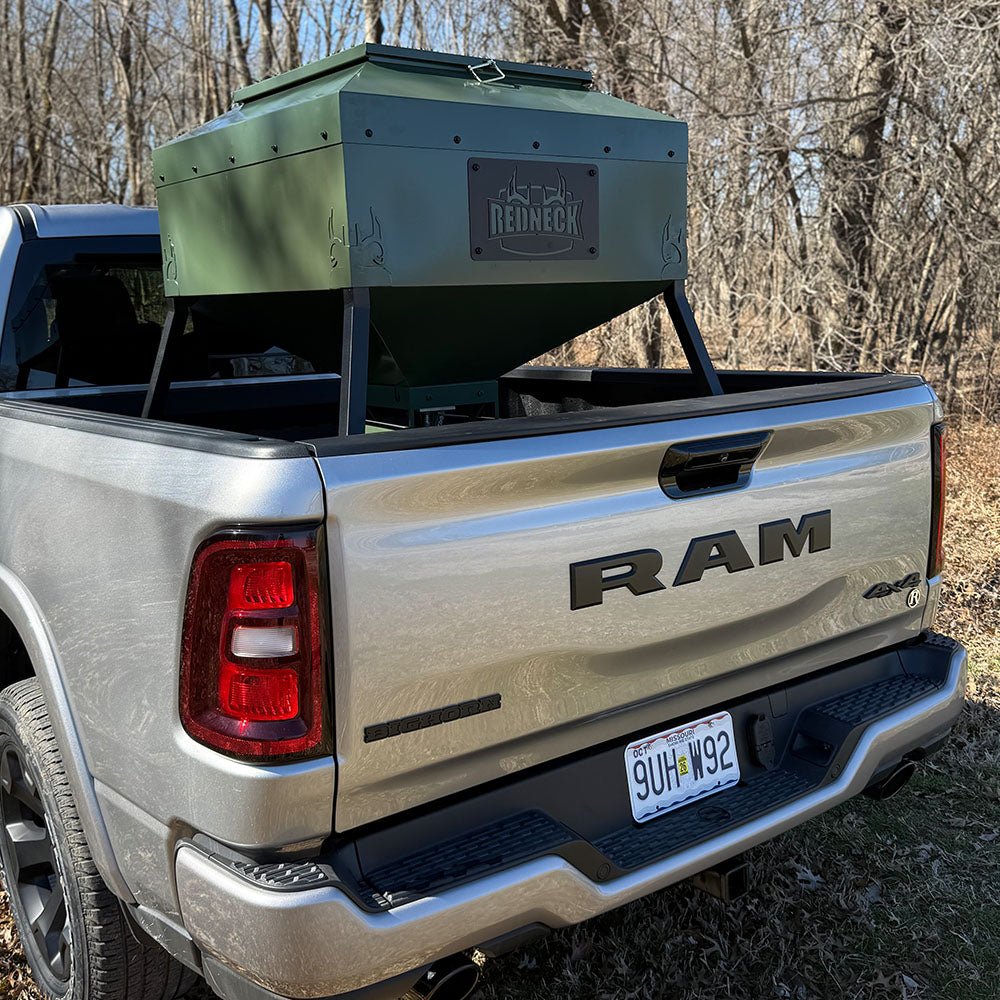 600 LB Automatic Deer Feeder