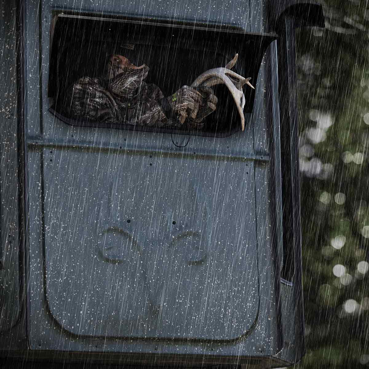 Window awnings protecting you from elements