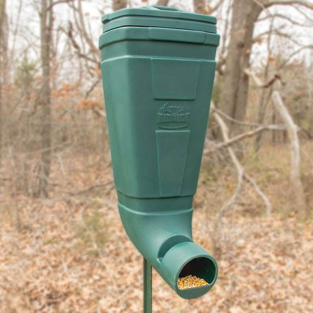 T-Post Gravity Deer Feeder